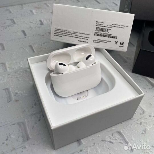 AirPods pro + чехол