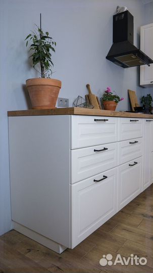 Кухня новая угловая