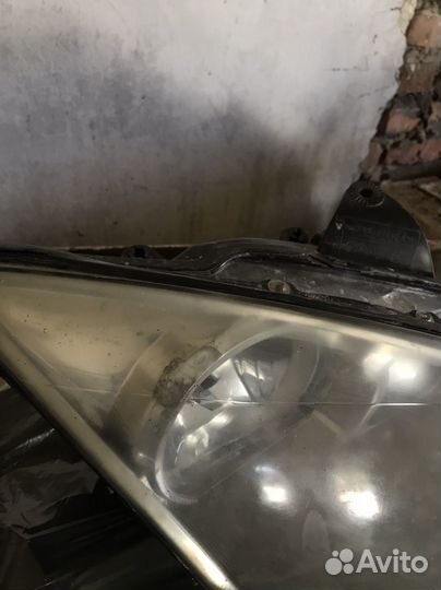 Фара правая ford focus 1