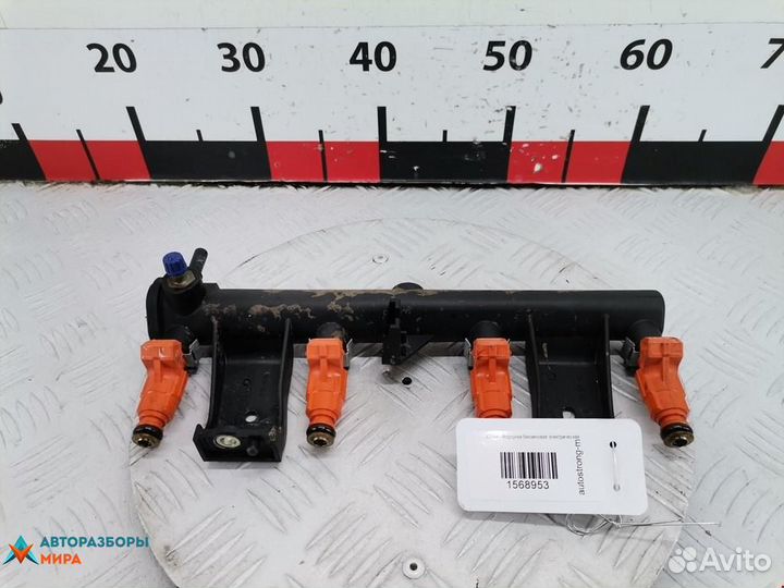 Форсунка Peugeot 206 рест. 2004 1984E9