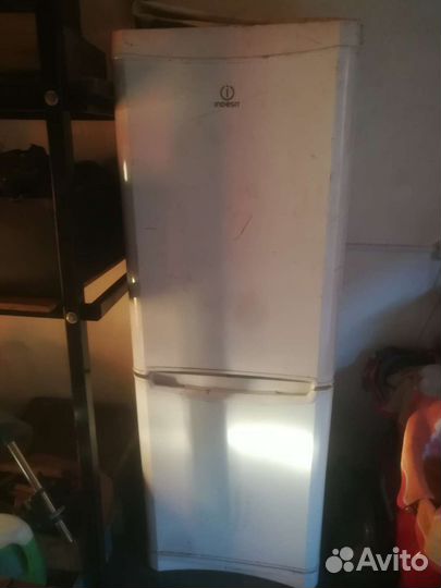 Холодильник бу