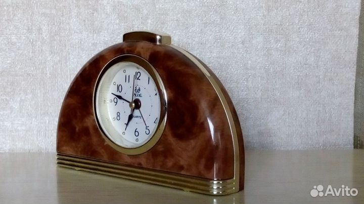Часы настольные