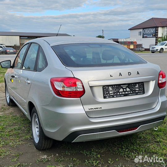 LADA Granta 1.6 МТ, 2024, 10 км