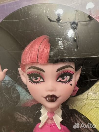 Кукла монстер хай дракулаура базовая Monster High