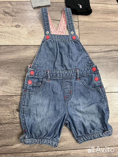 На доставке Пакет брендовых вещей на девочку 80-86