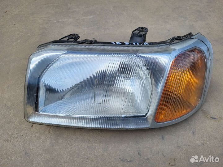 Фара левая Land Rover Freelander 1