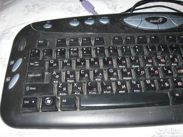 Клавиатура - Genius K640 - разъем PS/2