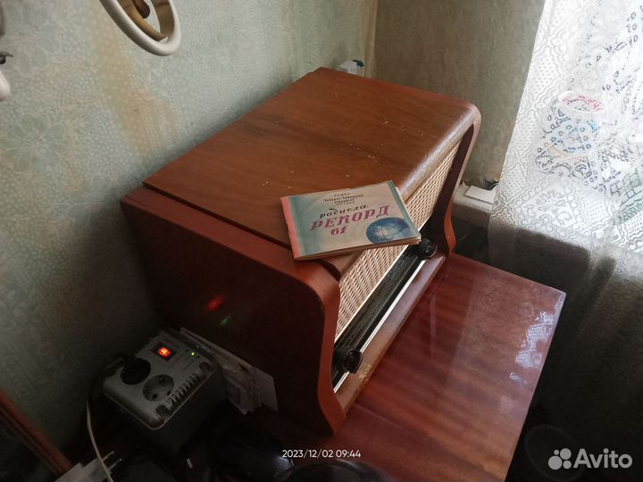 Радиола Рекорд 61