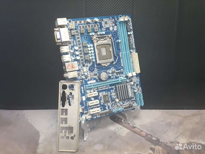 Материнская плата S-1155 gigabyte GA-H61M-D2-B3