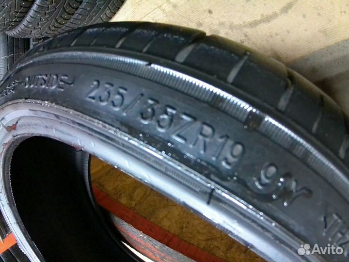 Triangle Sportex TSH11 235/35 R19