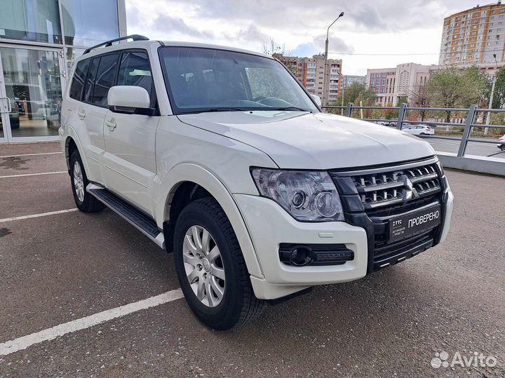 Mitsubishi Pajero 3.0 AT, 2014, 102 176 км