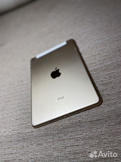 iPad mini 4