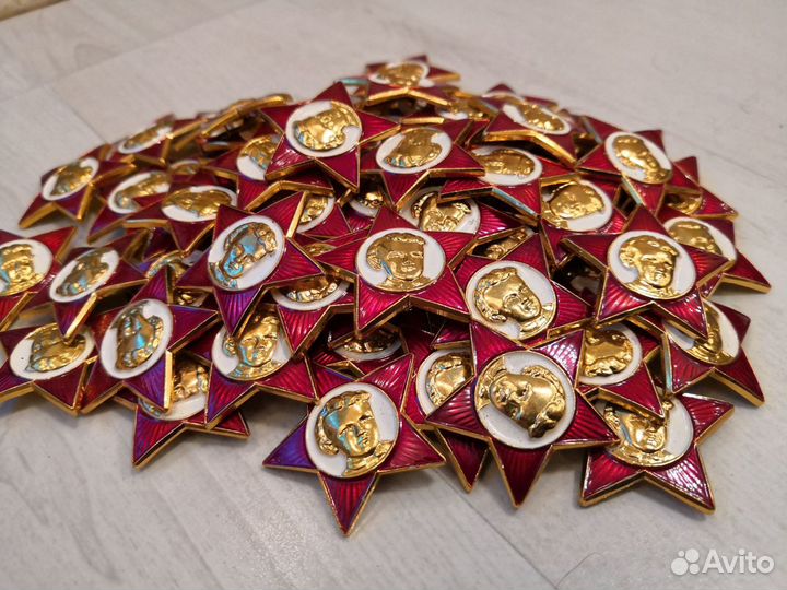 Звездочка октябренка. состояние люкс новые