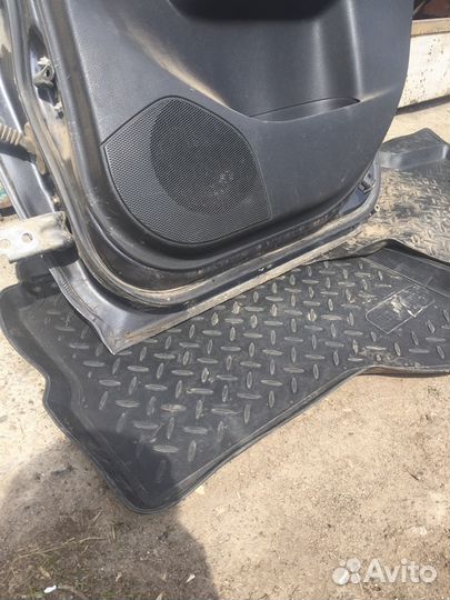 Дверь правая Subaru Impreza WRX STI