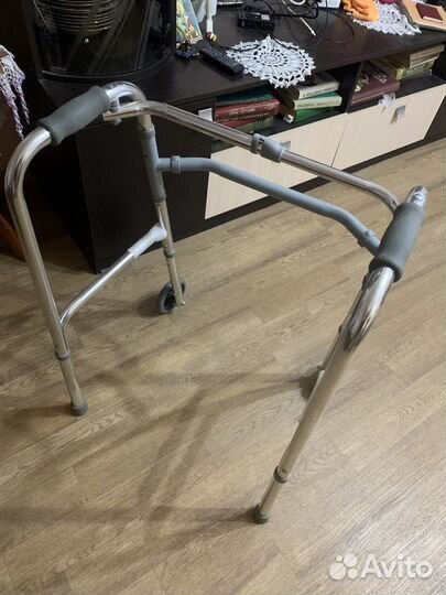 Ходунки для взрослых