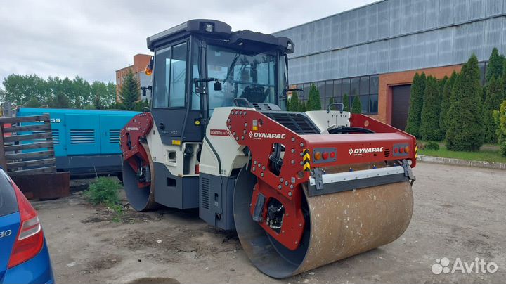 Дорожный каток Dynapac CC4200 VI, 2023