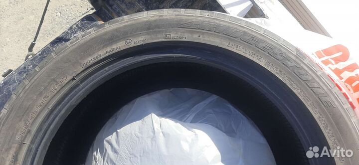 Bridgestone WT17 255/45 R18