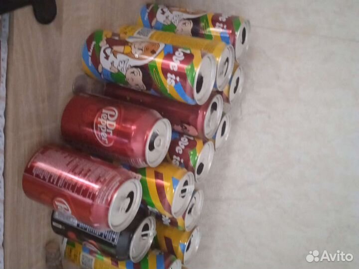 Колекция железных банок love is