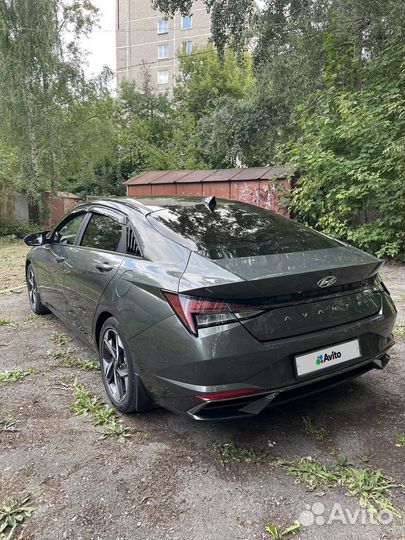 Hyundai Elantra 1.6 AT, 2022, 9 700 км