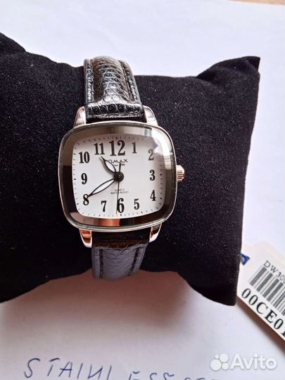 Часы женские новые