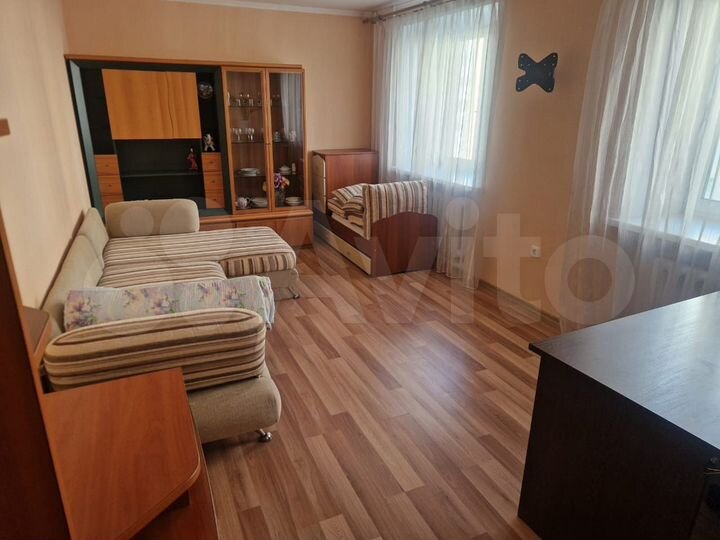 2-к. квартира, 60 м², 3/14 эт.