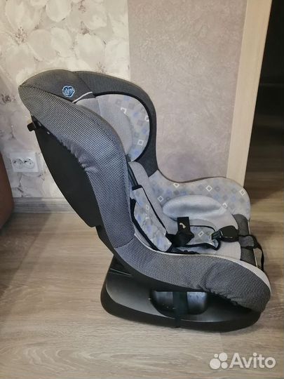 Автомобильное кресло 0-18 кг