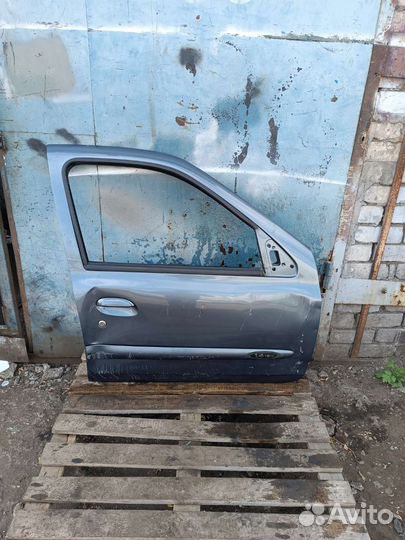 Дверь передняя правая Renault Symbol Рено Симбол