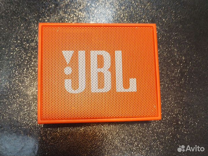 Колонка jbl go 1