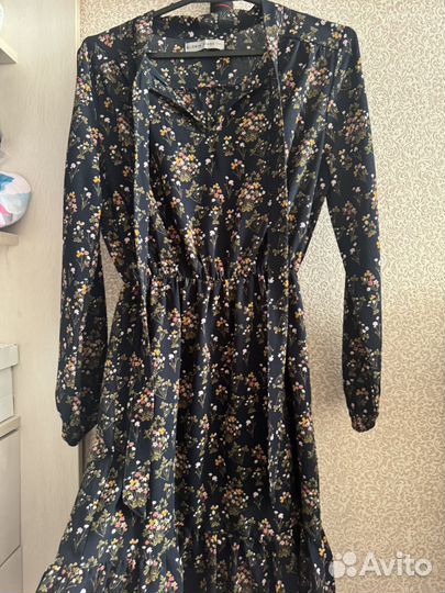 Платье женское