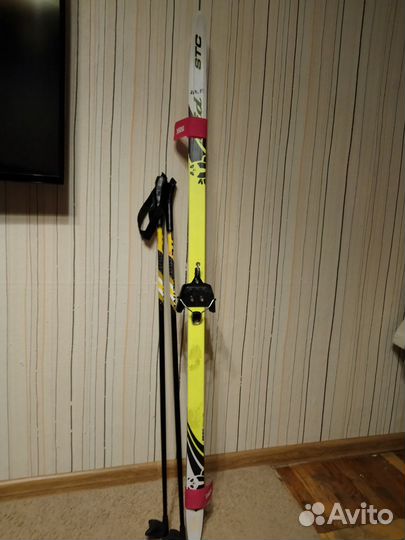 Беговые лыжи