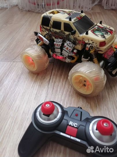 Машинка-перевертыш