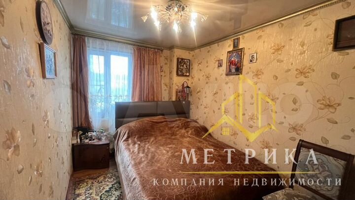 3-к. квартира, 90 м², 1/1 эт.