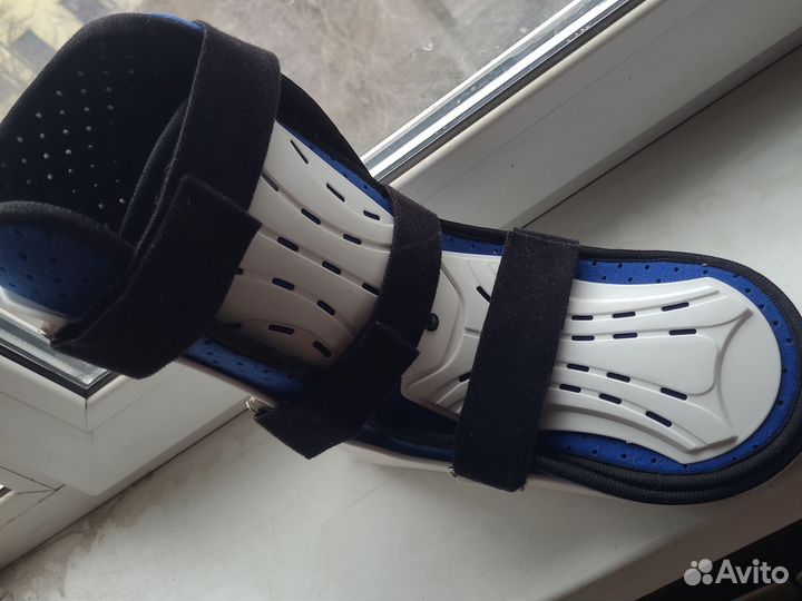 Ортез на голеностопный сустав правый