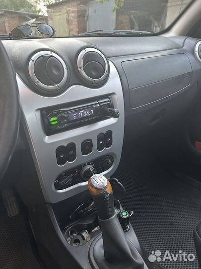 Renault Sandero 1.6 МТ, 2011, 180 000 км