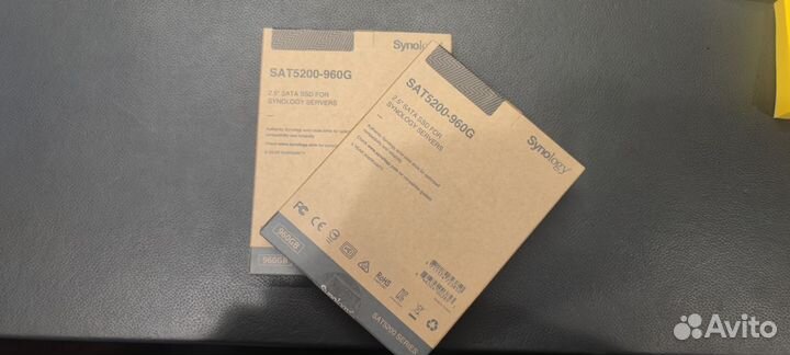 Твердотельный Synology 960 гб SATA SAT5200