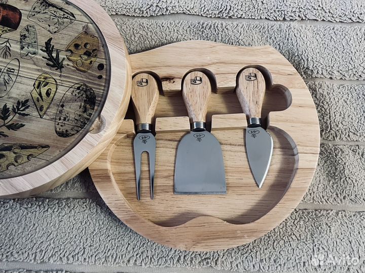 Сырная доска с ножами новая