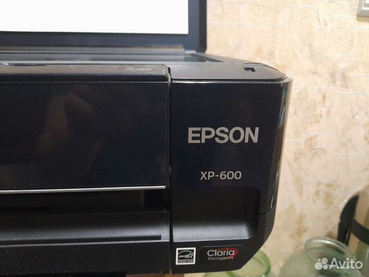 Принтер, сканер, копир - лазерный цветной