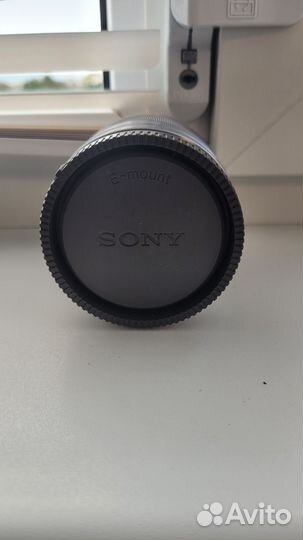 Объектив Sony e SEL50F18