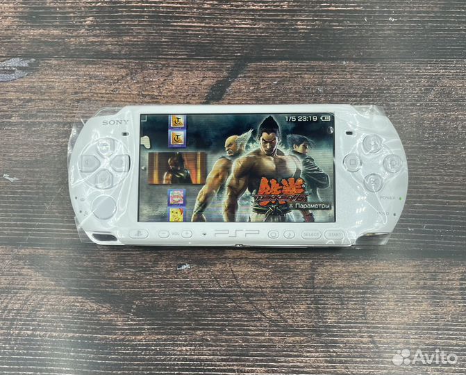 Sony PSP White 3008 Slim(600 игр,Комплект,Новая)