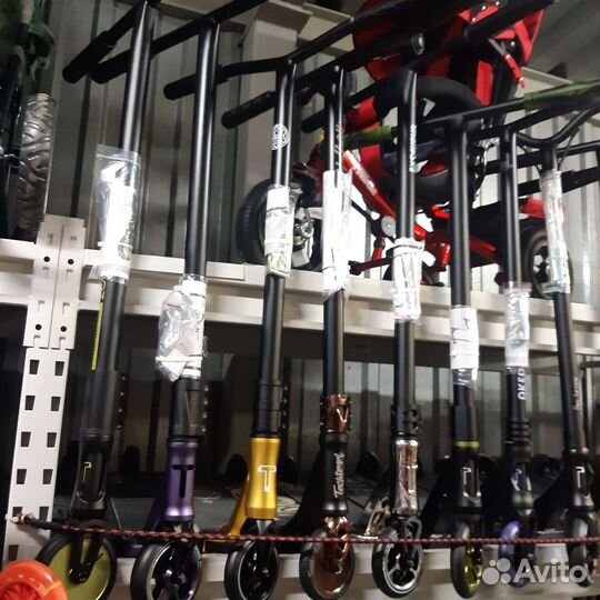 Трюковой самокат