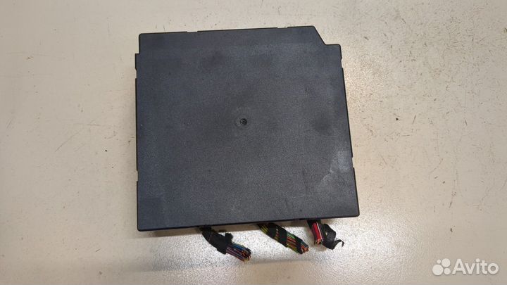 Блок управления бортовой сети Volkswagen Golf 6