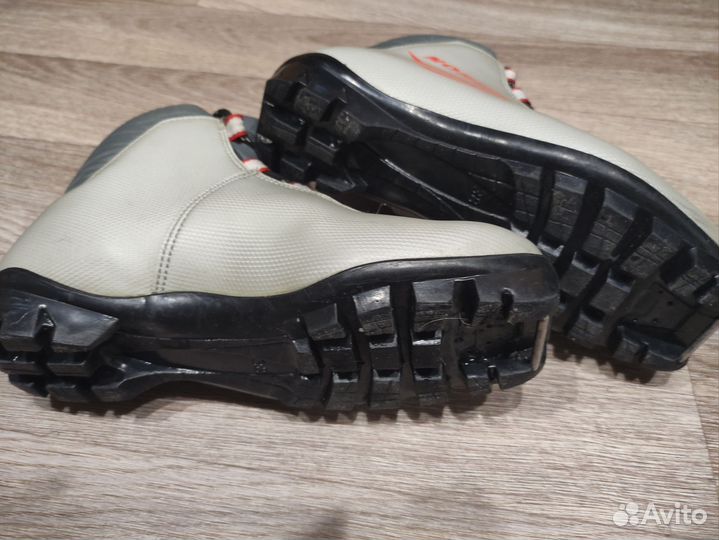 Лыжные ботинки Nordway 38 размер