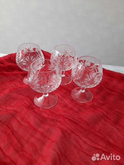 Хрустальные фужеры,стаканы, вазы,подсвечники
