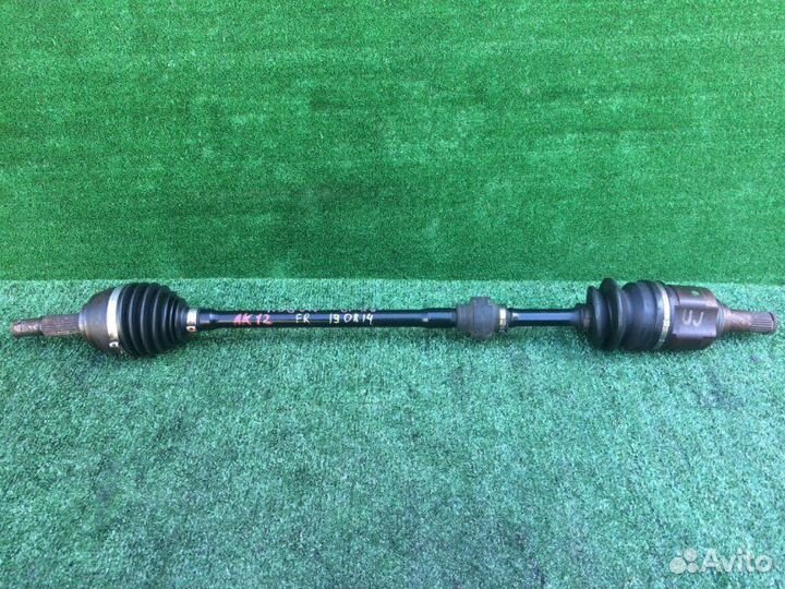 Привод передний правый Nissan March / Micra AK12