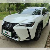 Lexus UX AT, 2020, 10 000 км, с пробегом, цена 2 850 000 руб.