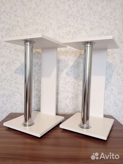 Стойки для напольной акустики