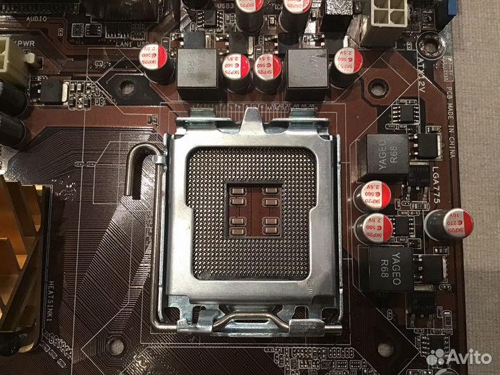 Продается материнская плата asus P5Q SE2