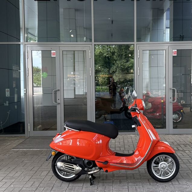 Vespa Primavera 50, 2025