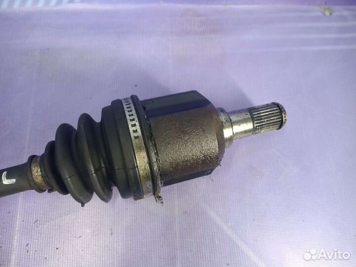 Привод левый Kia Sportage 2. G4GC