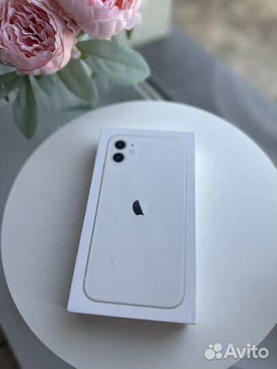 Телефон iPhone 11 128 gb